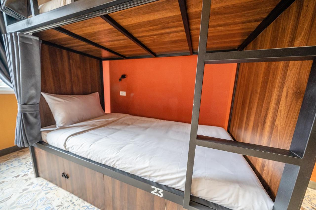 Mad Monkey Hanoi Hostel エクステリア 写真