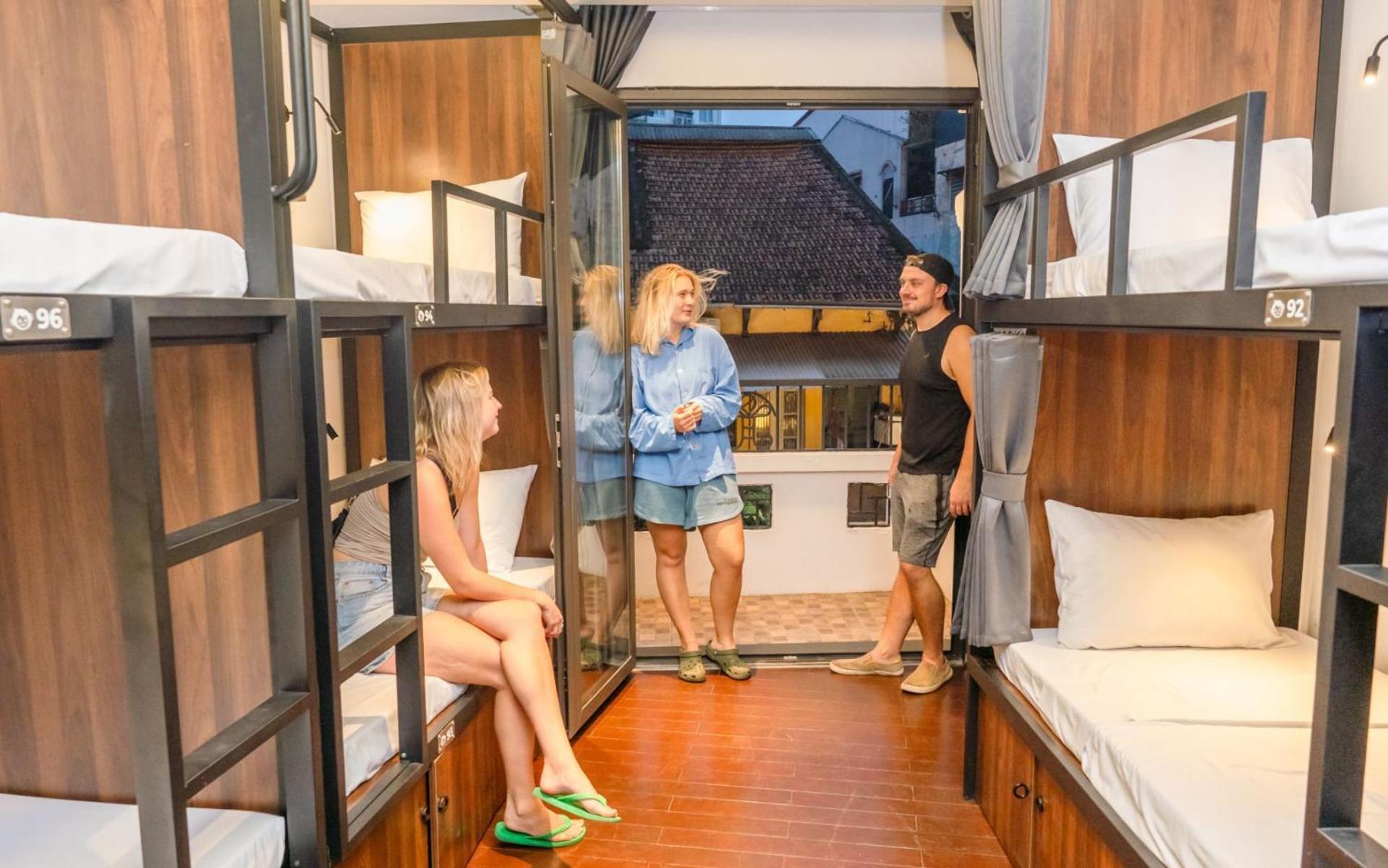 Mad Monkey Hanoi Hostel エクステリア 写真