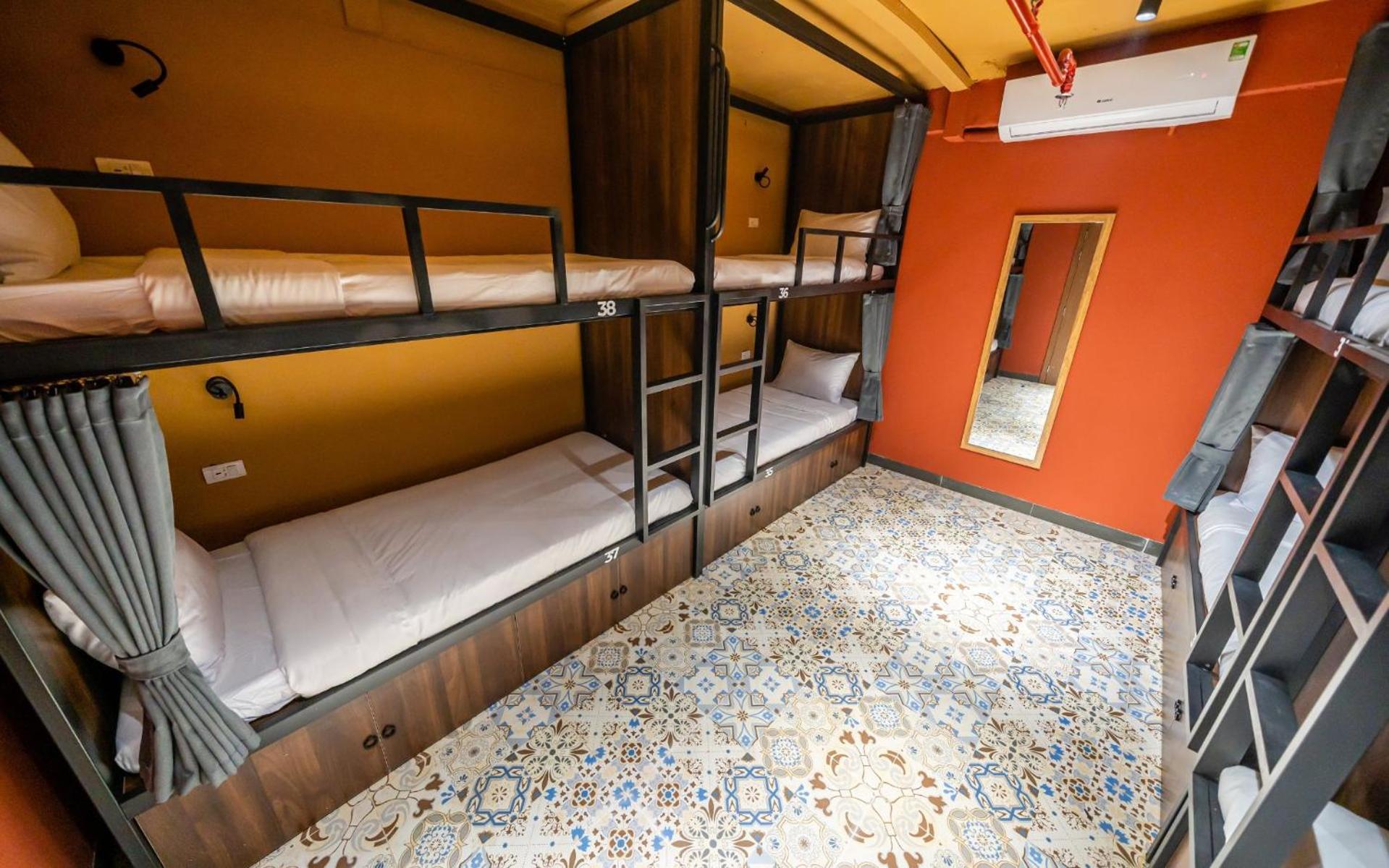 Mad Monkey Hanoi Hostel エクステリア 写真